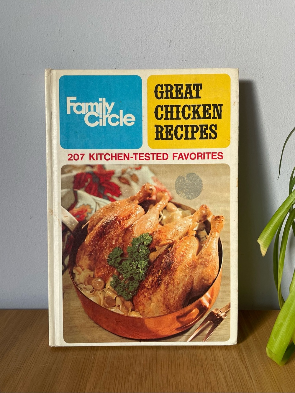 Vintage 1968 Family Circle Great Chicken Recipes Cookbook